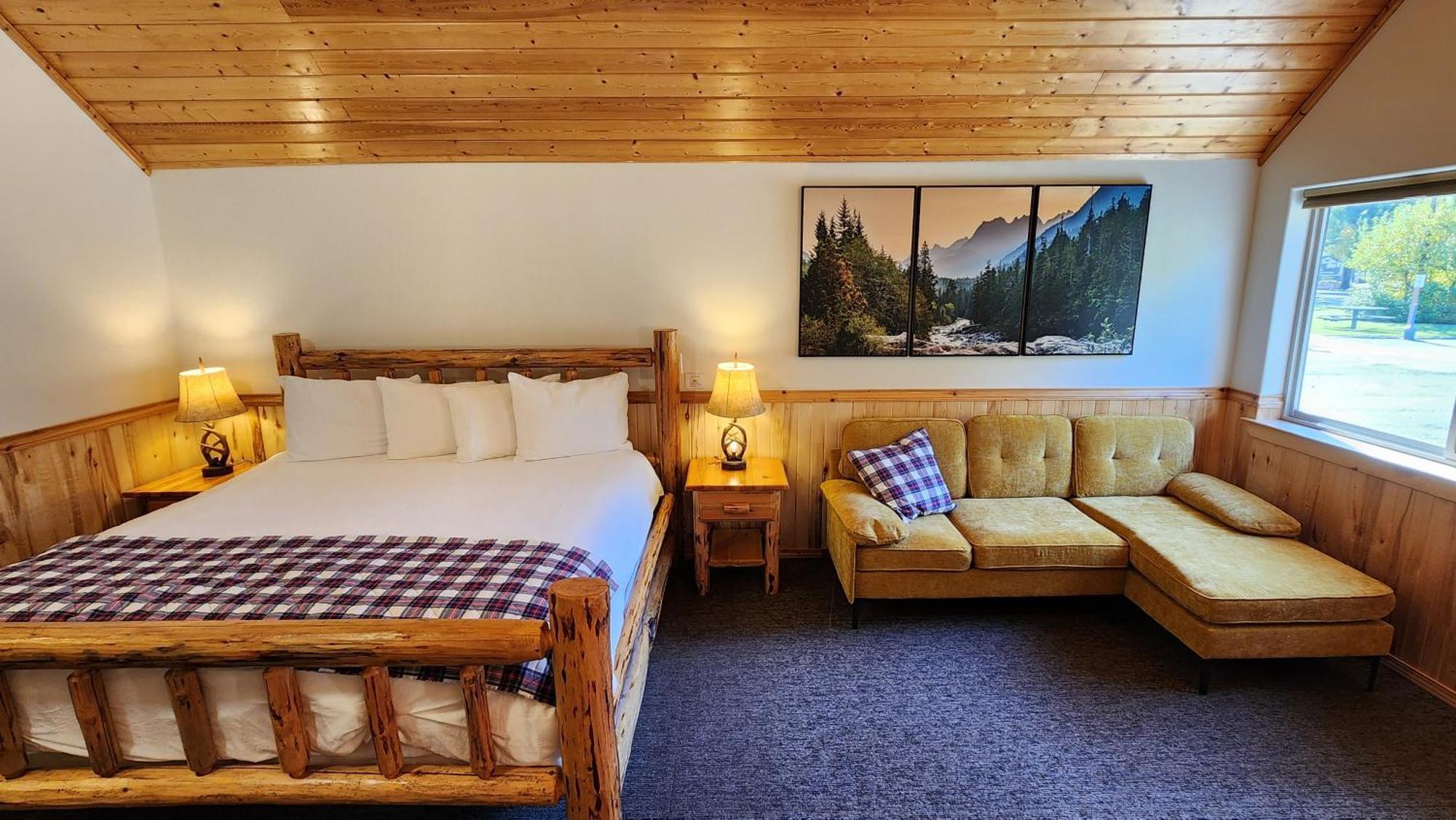 Beargrass Lodging & Rv Resort Hungry Horse 외부 사진