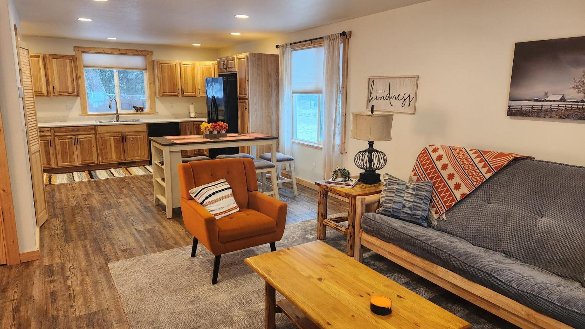 Beargrass Lodging & Rv Resort Hungry Horse 외부 사진