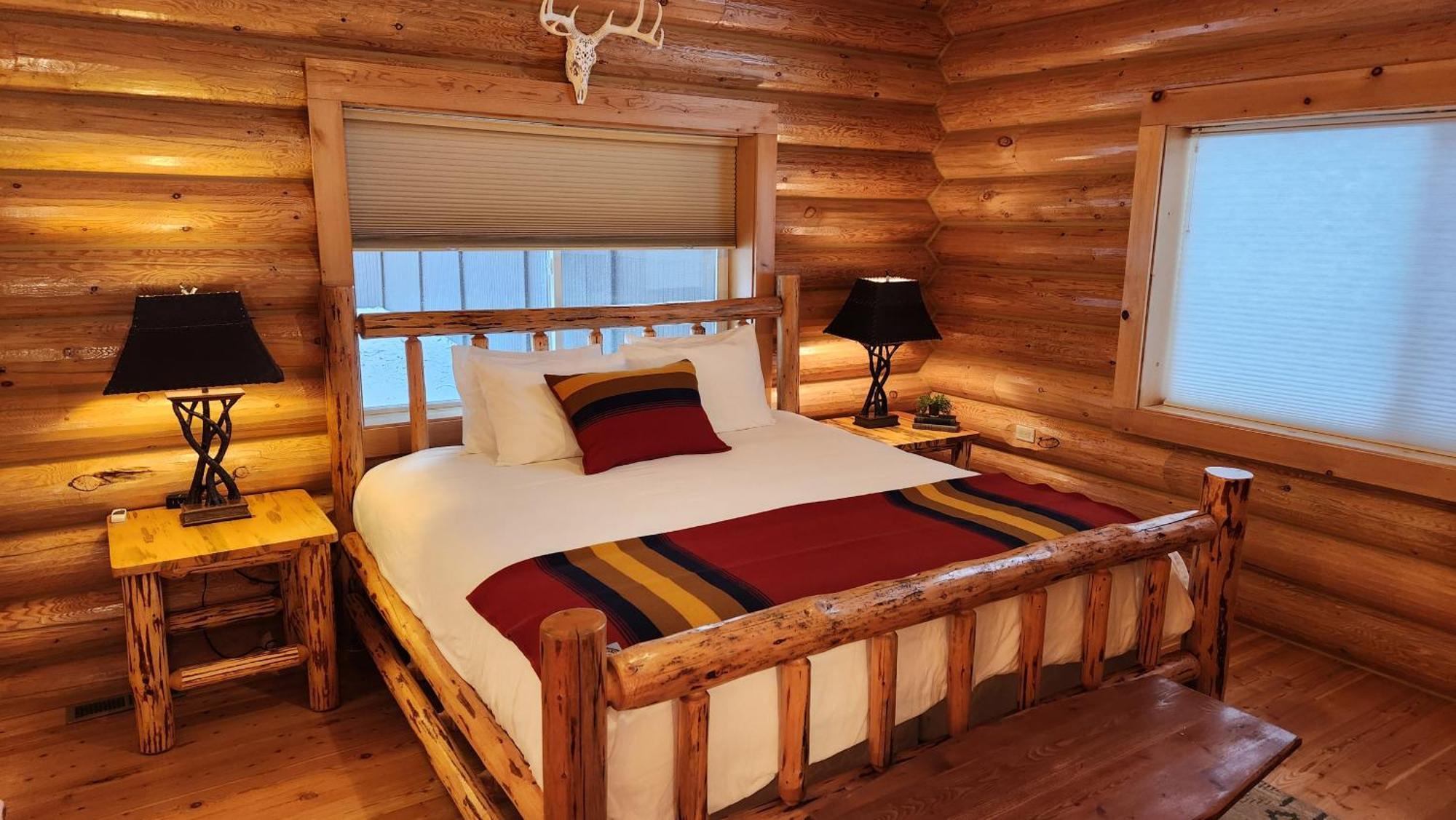 Beargrass Lodging & Rv Resort Hungry Horse 외부 사진