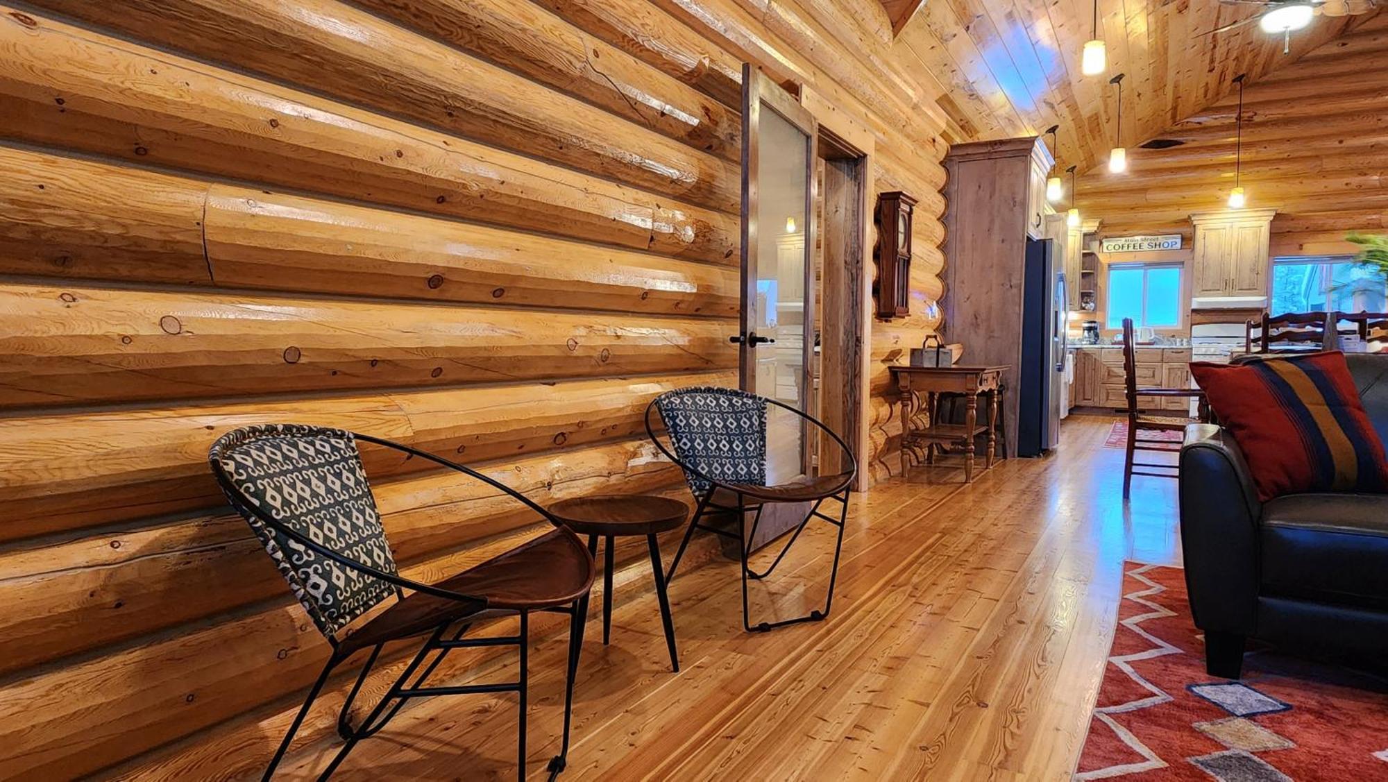 Beargrass Lodging & Rv Resort Hungry Horse 외부 사진