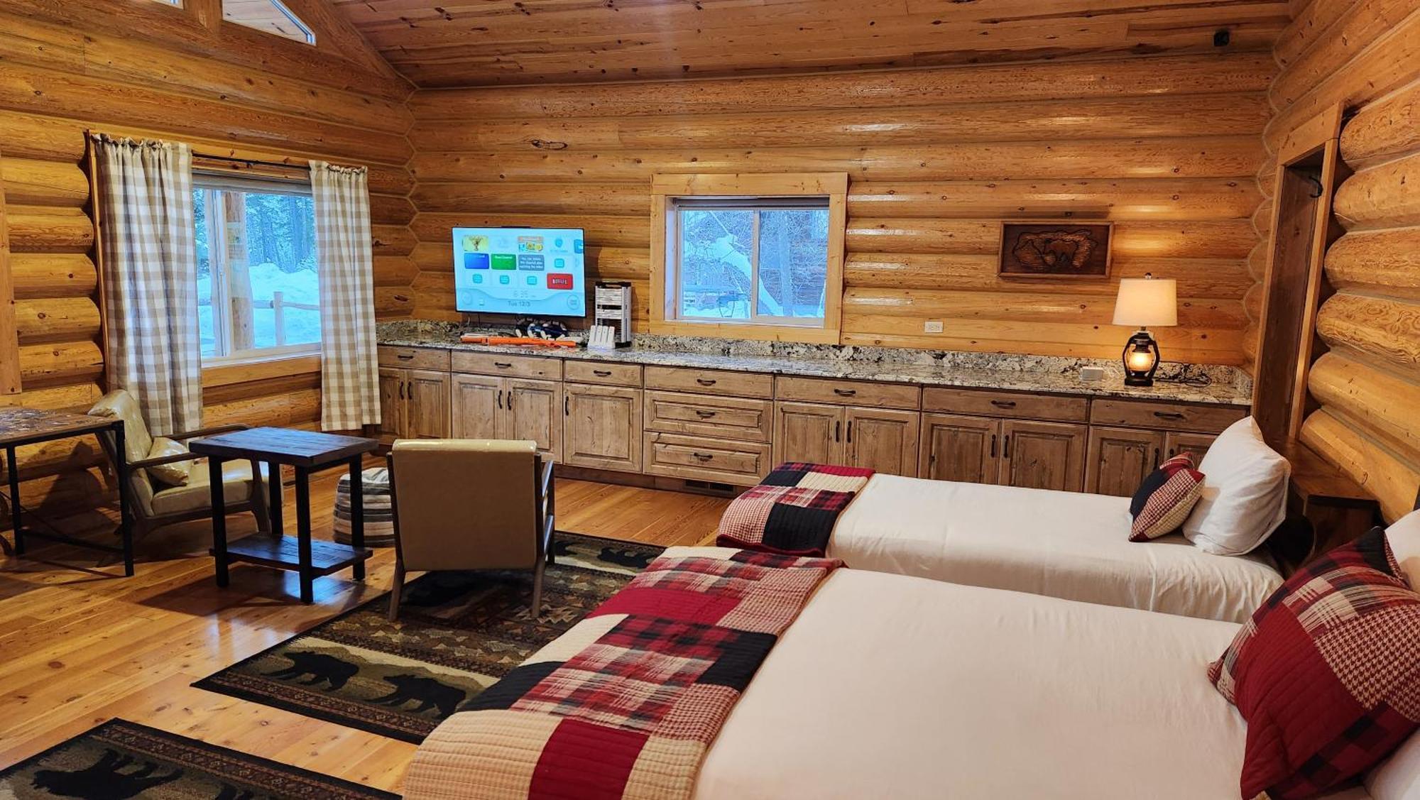 Beargrass Lodging & Rv Resort Hungry Horse 외부 사진