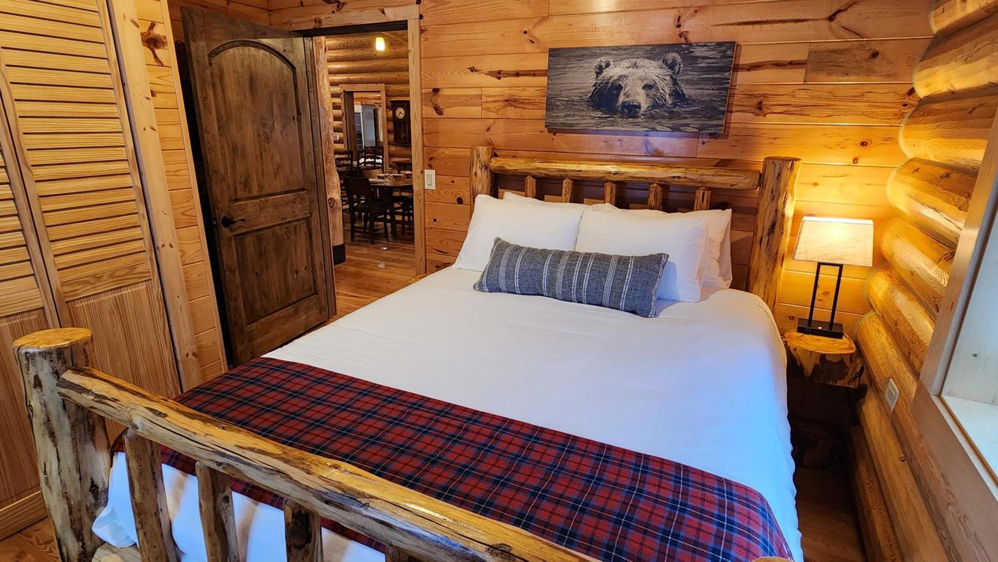Beargrass Lodging & Rv Resort Hungry Horse 외부 사진
