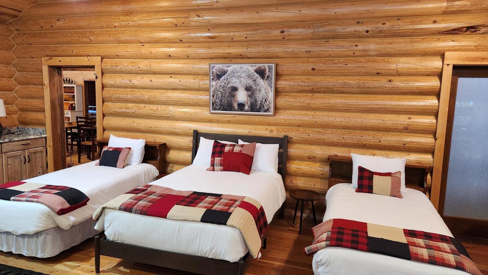 Beargrass Lodging & Rv Resort Hungry Horse 외부 사진