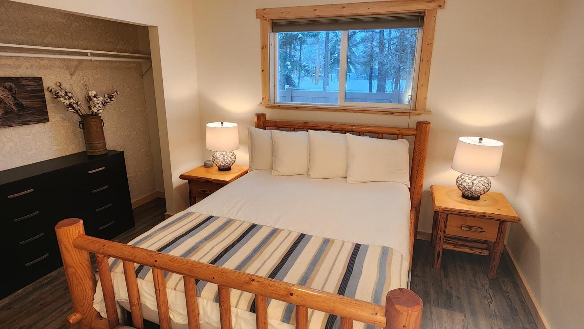 Beargrass Lodging & Rv Resort Hungry Horse 외부 사진