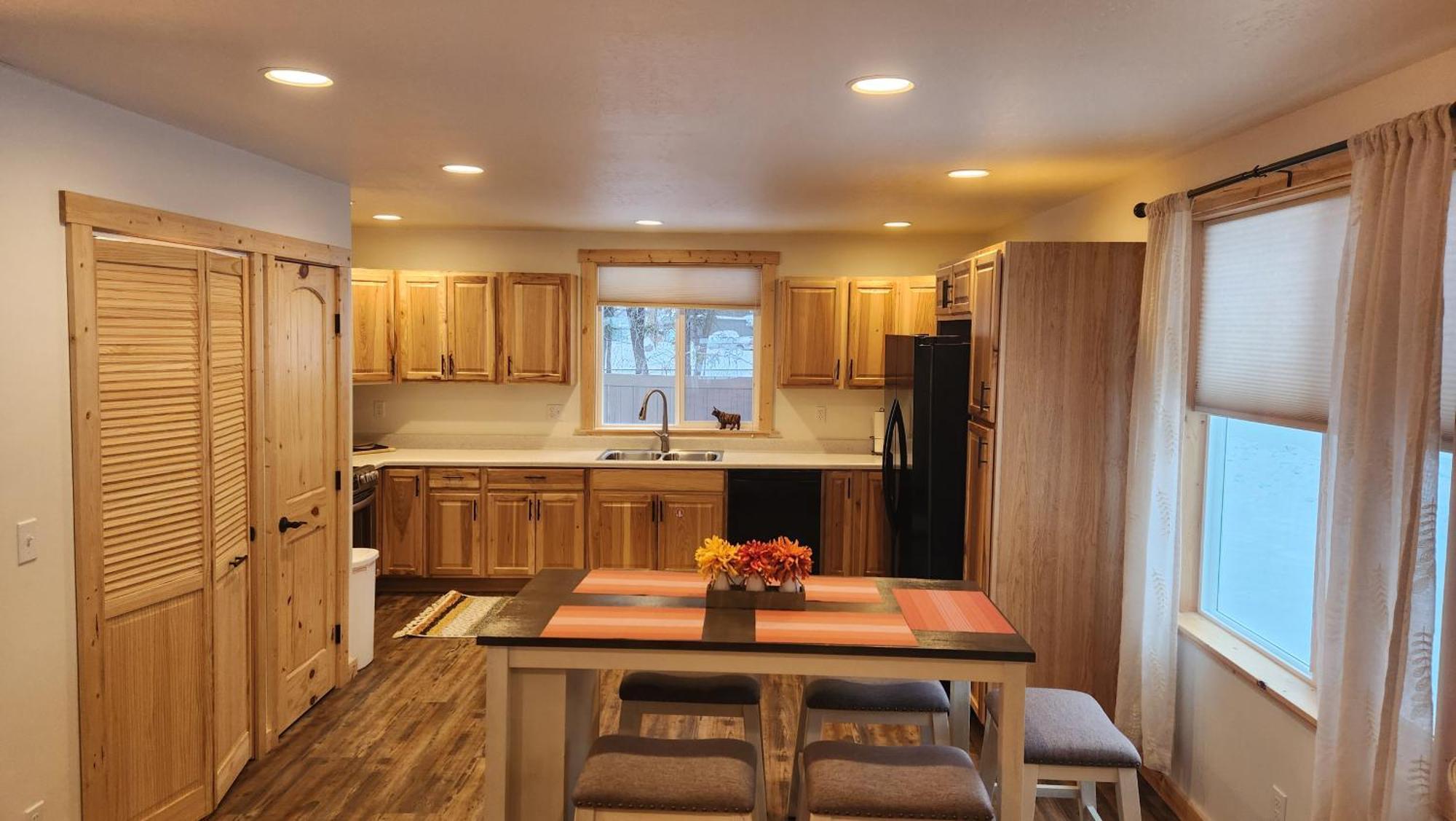 Beargrass Lodging & Rv Resort Hungry Horse 외부 사진