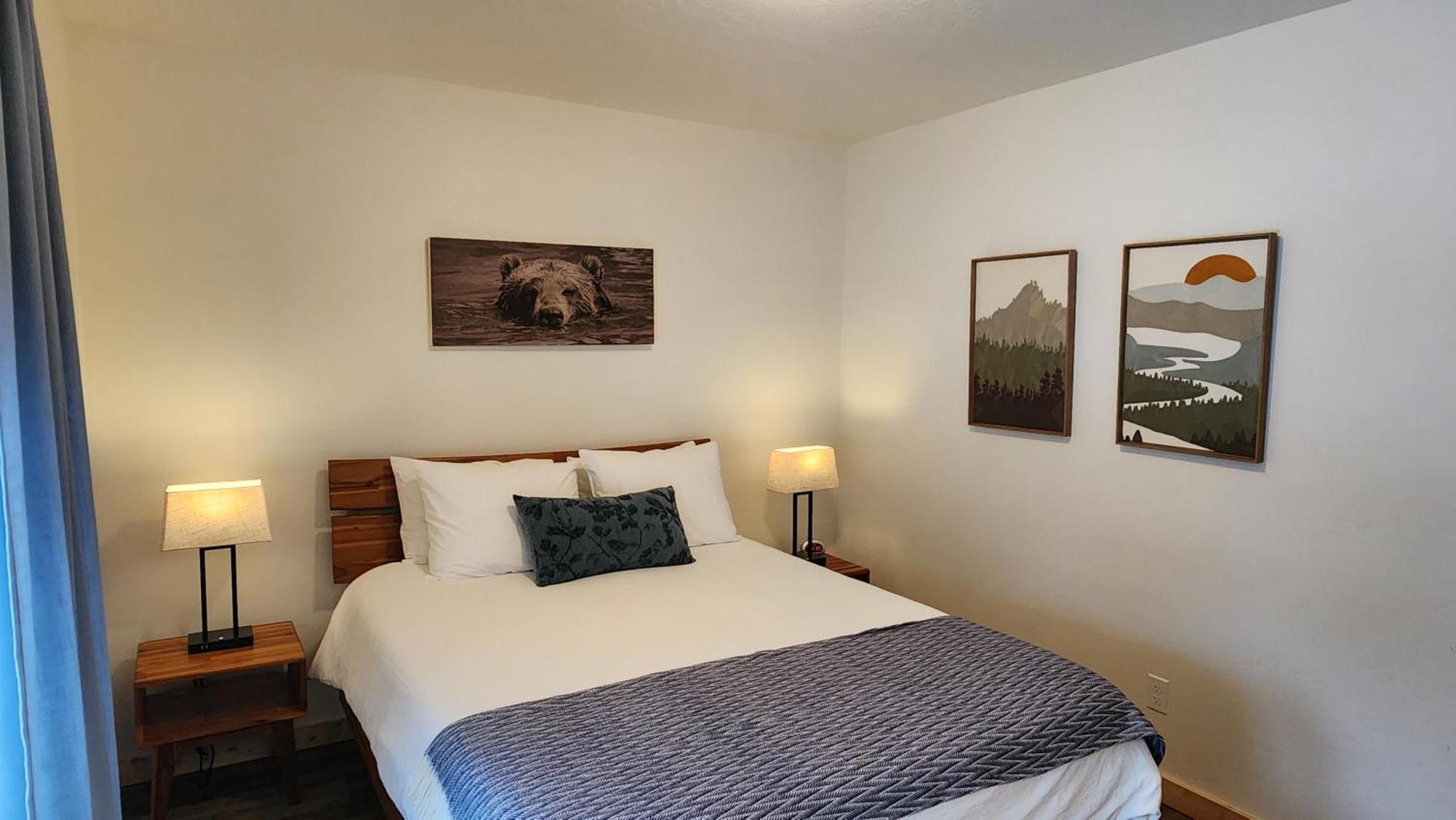 Beargrass Lodging & Rv Resort Hungry Horse 외부 사진