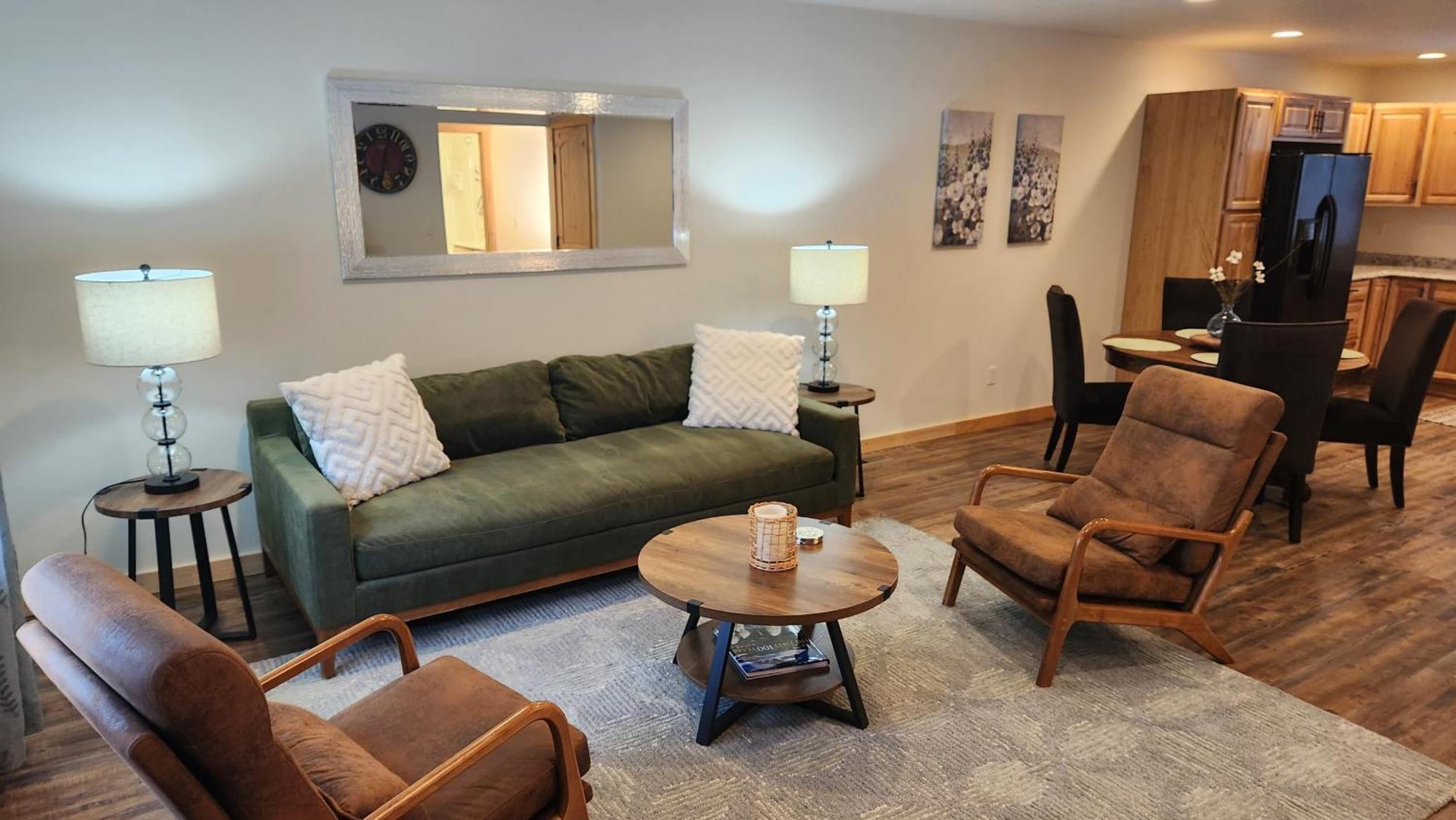 Beargrass Lodging & Rv Resort Hungry Horse 외부 사진
