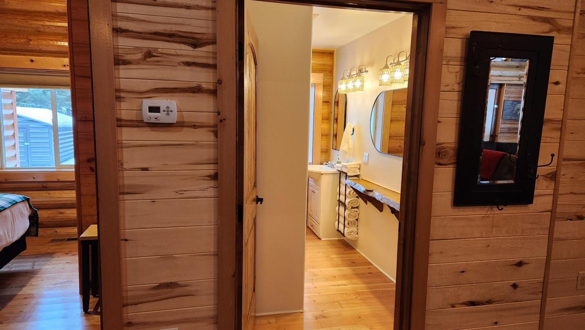 Beargrass Lodging & Rv Resort Hungry Horse 외부 사진
